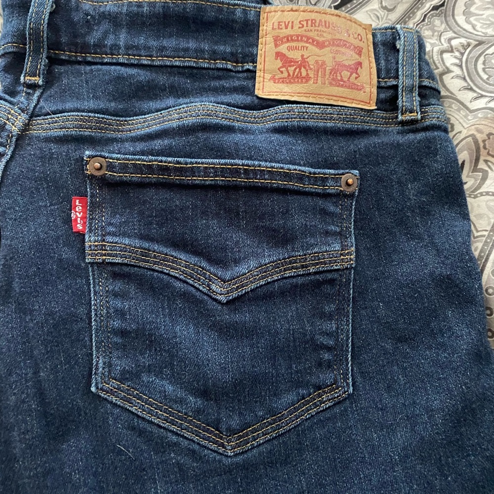 715 Levi’s bootcut jeans
